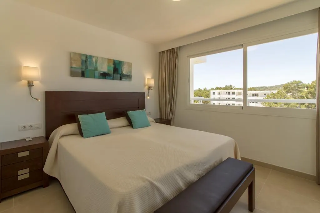 Camelina Suites San Antonio  Spain